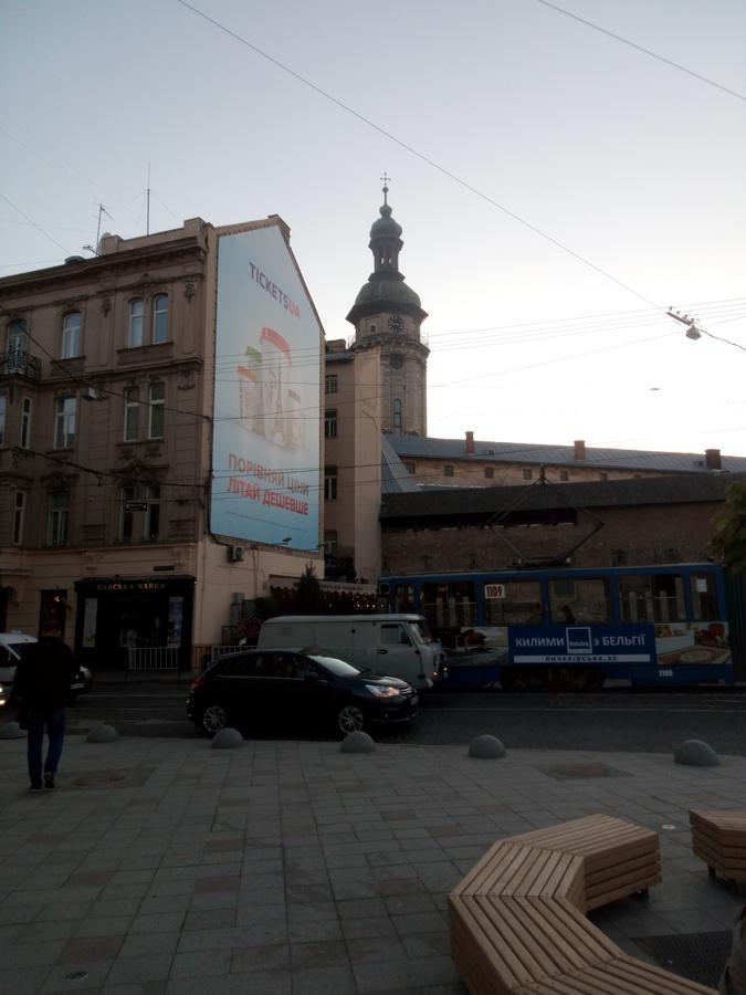 Lviv Amazing Rooftop Apartment Dış mekan fotoğraf